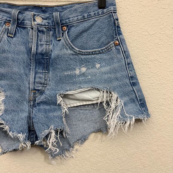 LEVI'S 501 High Waist Button Fly Distressed Jean Shorts in Blue - Picture 3 of 12
